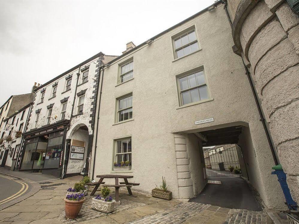 The Farmers Ulverston Newby Bridge Extérieur photo