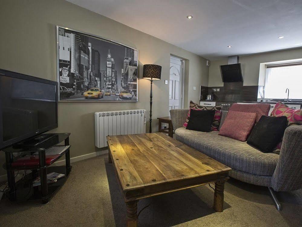 The Farmers Ulverston Newby Bridge Extérieur photo